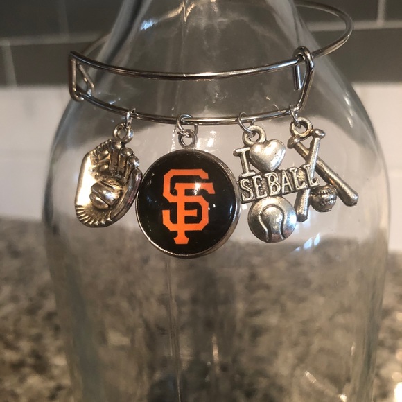 NWOT SF Giants MLB Silver Bracelet - Picture 1 of 1